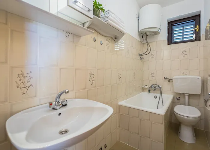 Nede Apartment *