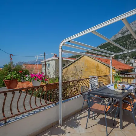 Nede Apartment Baska Voda